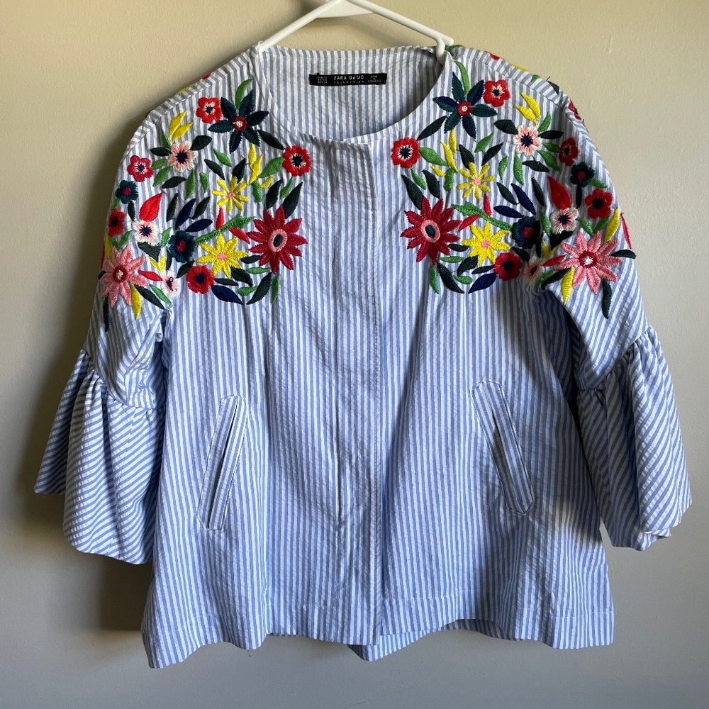 Womens ZARA zip up jacket